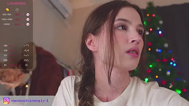 NeonShine online show from 12/29/24, 04:59