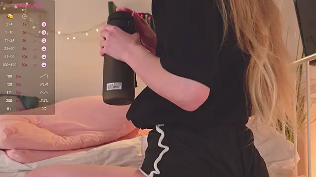 NeonShine online show from 01/09/25, 04:41