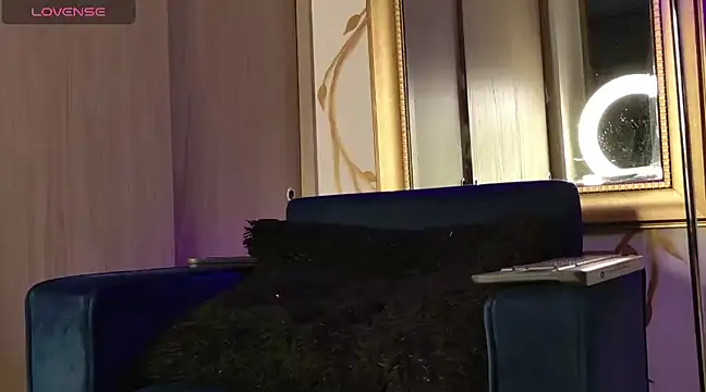 Snapshot of enzo_herrera01 chatting on 02/13/25, 08:48 enzo herrera01 online show from 02/13/25, 08:48