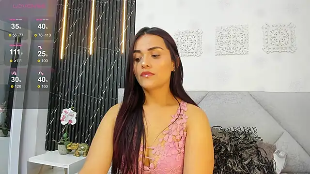 Snapshot of katrina_kaif_x chatting on 02/03/25, 07:21 katrina kaif x online show from 02/03/25, 07:21