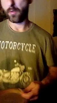 Snapshot of MaverickShamless@xh chatting on 01/11/25, 10:29 MaverickShamlessxh online show from 01/11/25, 10:29