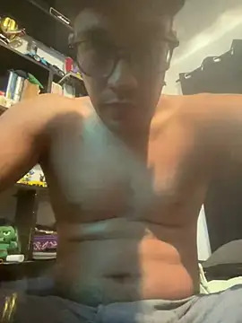Magicerosxx69 online show from 06/25/26, 04:33