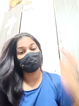 indianliza online show from 04/07/26, 02:56