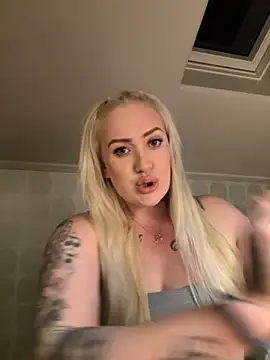 QueenOfFknBj online show from 02/07/25, 05:29