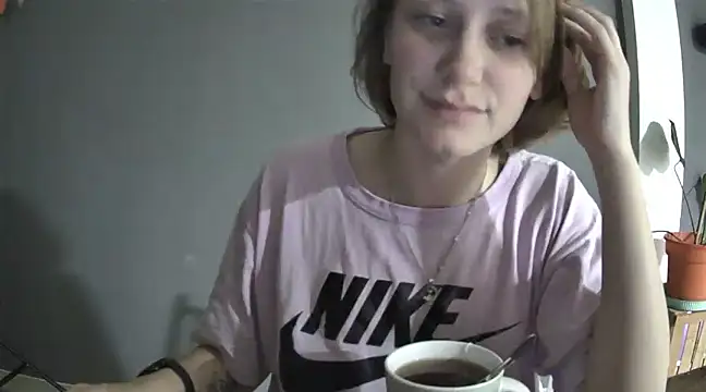 stupid babybird online show from 03/09/25, 08:18