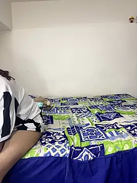 Snapshot of TheKing6ix9ine69 chatting on 01/25/25, 07:38 TheKing6ix9ine69 online show from 01/25/25, 07:38