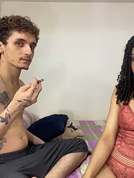 Snapshot of TheKing6ix9ine69 chatting on 02/22/25, 06:06 TheKing6ix9ine69 online show from 02/22/25, 06:06