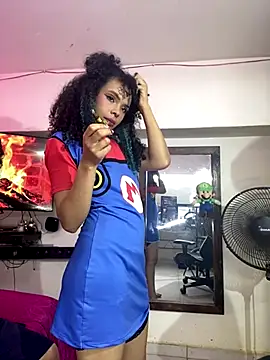 Snapshot of TheKing6ix9ine69 chatting on 11/01/25, 05:31 TheKing6ix9ine69 online show from 11/01/25, 05:31