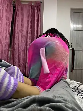 Snapshot of TheKing6ix9ine69 chatting on 01/11/26, 09:14 TheKing6ix9ine69 online show from 01/11/26, 09:14