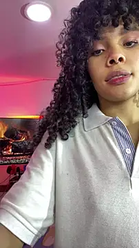 Snapshot of TheKing6ix9ine69 chatting on 02/07/26, 11:03 TheKing6ix9ine69 online show from 02/07/26, 11:03