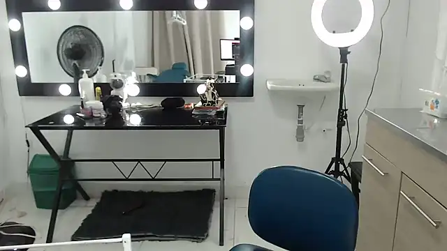 keyla-sensual online show from 03/17/26, 11:30