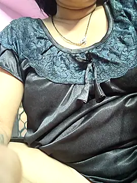 Ritasingh-0461 online show from 10/07/25, 11:24