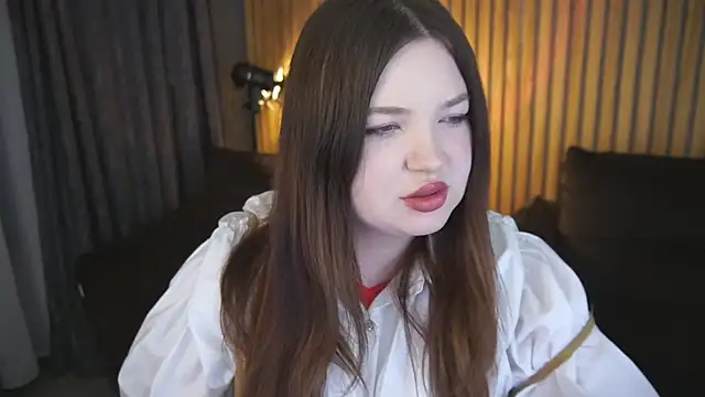 RosieMoons online show from 11/26/25, 08:10