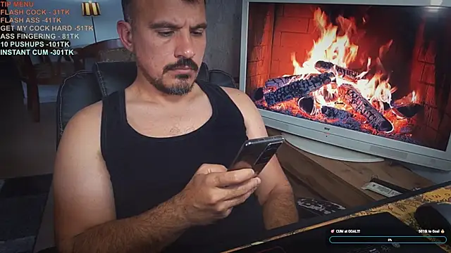 Snapshot of officeman7 chatting on 11/19/25, 12:16 officeman7 online show from 11/19/25, 12:16