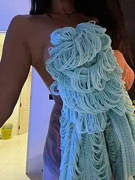 Snapshot of IzanamiTime chatting on 12/16/24, 09:20 IzanamiTime online show from 12/16/24, 09:20