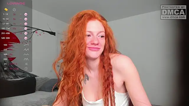 Aliceginger99 online show from 02/10/25, 02:30
