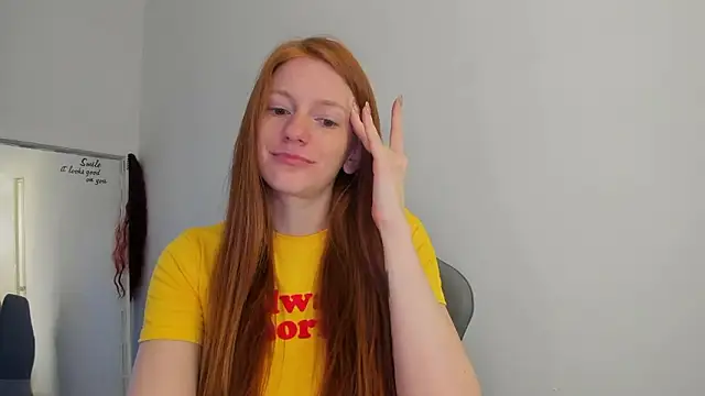 Aliceginger99 online show from 03/18/26, 06:27