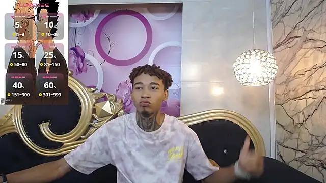 sexy blacks  online show from 02/01/25, 11:32