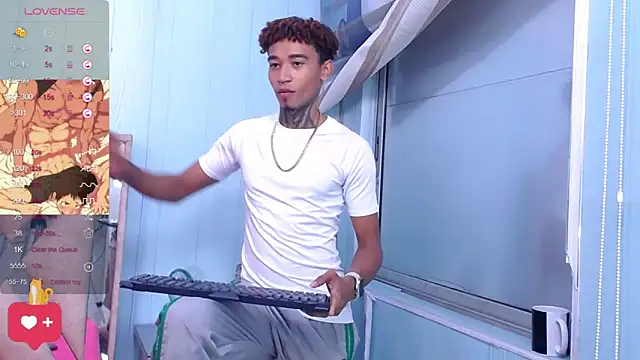 sexy blacks  online show from 03/19/25, 06:01