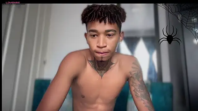 sexy blacks  online show from 10/27/25, 12:09