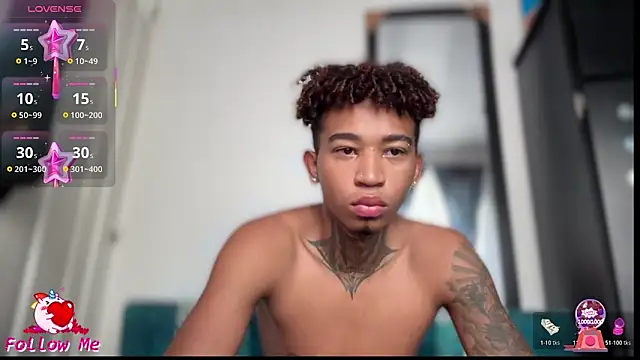 sexy blacks  online show from 11/06/25, 12:17