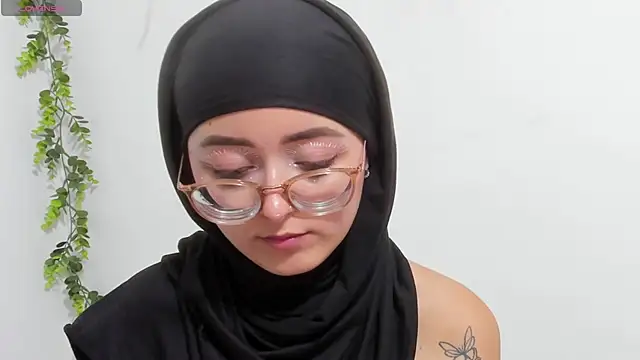 Snapshot of aysel_elid chatting on 01/28/25, 12:57 aysel elid online show from 01/28/25, 12:57