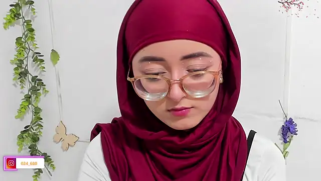 Snapshot of aysel_elid chatting on 09/30/25, 09:20 aysel elid online show from 09/30/25, 09:20