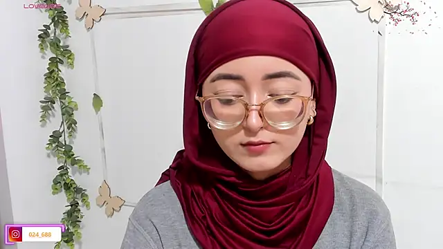 aysel elid online show from 05/15/26, 08:49