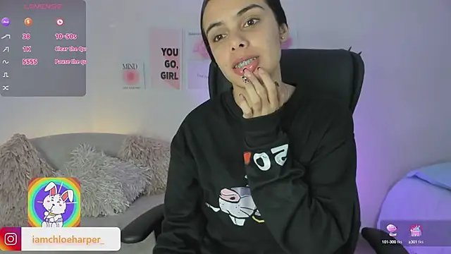 ChloeHarper  online show from 03/04/25, 02:21