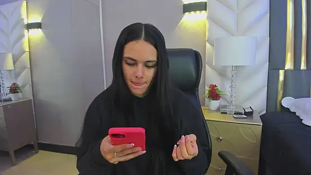 ChloeHarper  online show from 03/28/26, 11:54