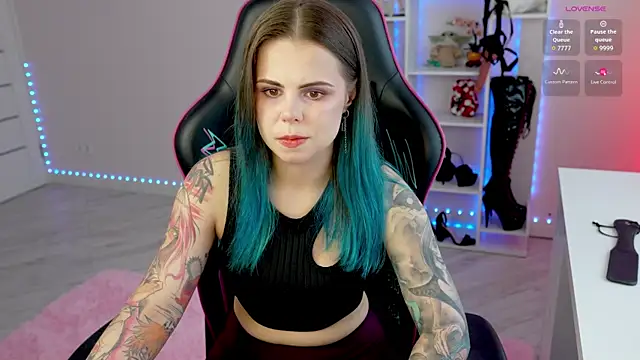 Latex Kitty online show from 05/22/26, 02:55