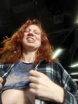 Exhibitionsplit online show from 04/13/26, 02:33