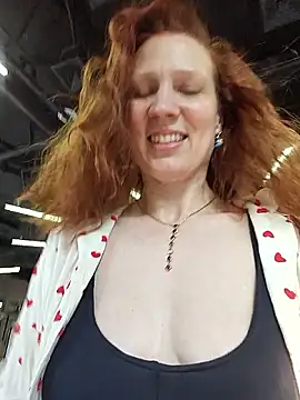 Exhibitionsplit online show from 05/24/26, 03:06