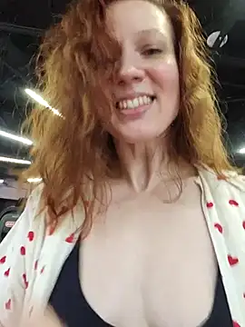 Exhibitionsplit online show from 06/03/26, 11:35