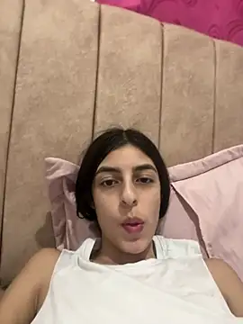 cristel 17 online show from 12/26/24, 04:21