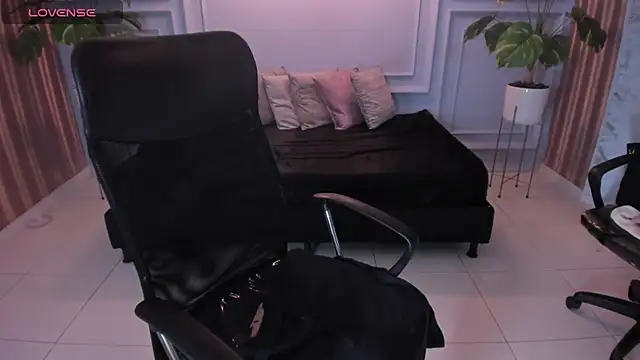 meliboobs  online show from 02/20/26, 09:59