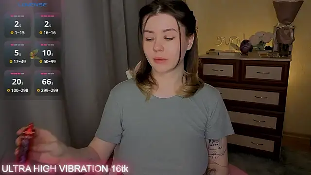 cutie mili online show from 03/11/26, 09:15