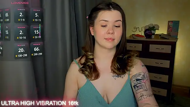cutie mili online show from 08/03/26, 02:44