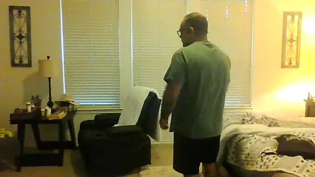 chainjulious online show from 06/09/26, 12:39