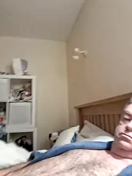 Snapshot of jonjoey123 chatting on 12/15/25, 07:23 jonjoey123 online show from 12/15/25, 07:23