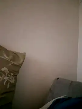 Snapshot of jonjoey123 chatting on 07/20/26, 01:31 jonjoey123 online show from 07/20/26, 01:31