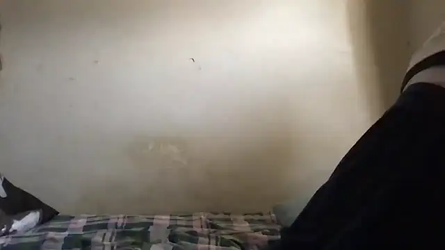 Snapshot of error_420_user_not_found chatting on 10/20/25, 01:11 error 420 user not found online show from 10/20/25, 01:11