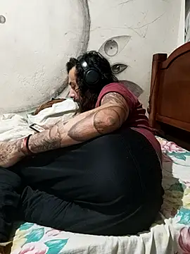 iirgastam3 online show from 10/14/25, 11:27