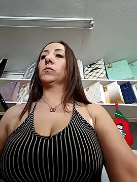 Mia Novikov online show from 12/08/24, 08:47