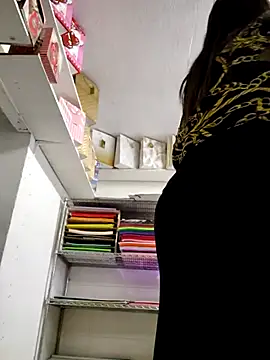 Mia Novikov online show from 02/09/25, 10:11