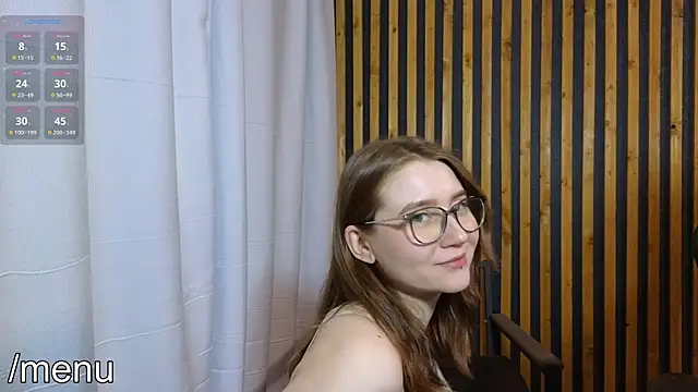 Snapshot of alicepugh chatting on 01/08/25, 07:03 alicepugh online show from 01/08/25, 07:03