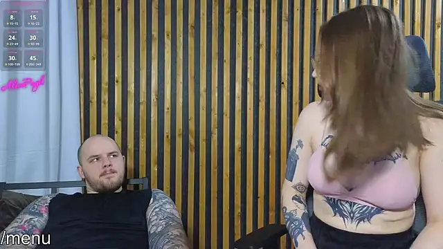 Snapshot of alicepugh chatting on 03/03/25, 06:55 alicepugh online show from 03/03/25, 06:55