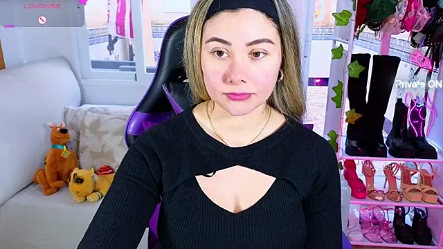 Tawny cox online show from 01/31/25, 01:45