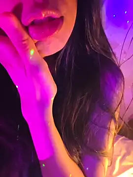 aloneathome online show from 12/18/25, 08:53