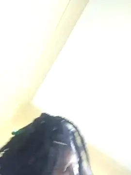 Snapshot of Miss_lisa- chatting on 09/27/25, 06:51 Miss lisa- online show from 09/27/25, 06:51